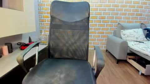 Anna   online show from 11, 4, 2026