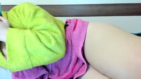 00ingrid00 online show from 27, 2, 2025