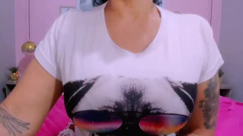 Snapshot of 00valeriasexxx chatting on 12, 1, 2025 Valeria online show from 12, 1, 2025