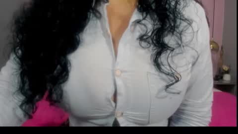 Snapshot of 00valeriasexxx chatting on 4, 3, 2025 Valeria online show from 4, 3, 2025