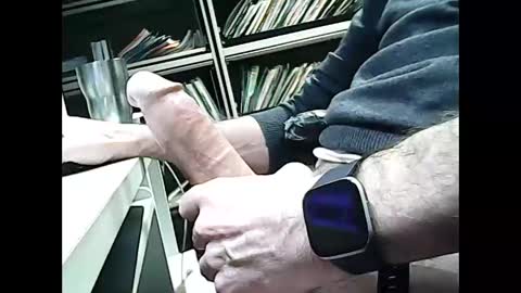 01quebecboy69 online show from 6, 1, 2025