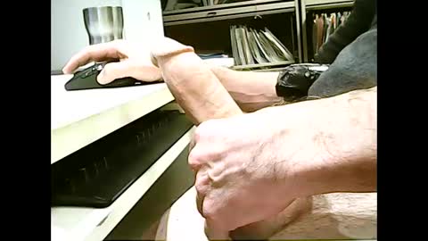 01quebecboy69 online show from 23, 4, 2026