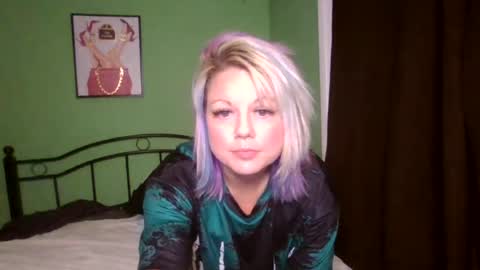 Snapshot of 0lilith0 chatting on 2, 7, 2026 Lilly online show from 2, 7, 2026