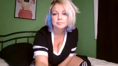 Snapshot of 0lilith0 chatting on 3, 7, 2026 Lilly online show from 3, 7, 2026