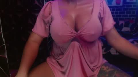  i am trixie im Your Selfsucking Mistress  online show from 25, 6, 2026