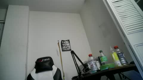 11inchtattedtrinibad online show from 6, 10, 2025