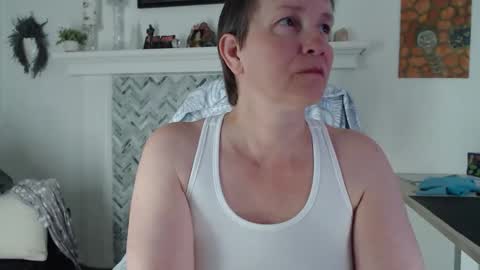 Aurora Willows online show from 13, 1, 2026