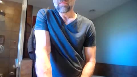 Snapshot of 123h0rny chatting on 2, 4, 2026 123h0rny online show from 2, 4, 2026