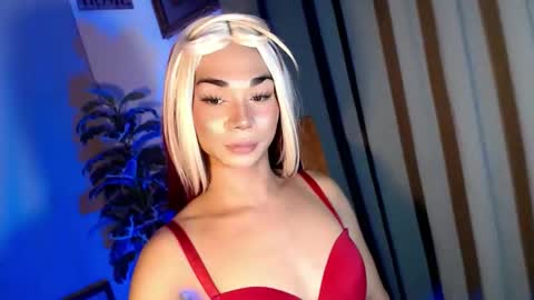 Snapshot of 18_nicole chatting on 11, 6, 2026 barbie online show from 11, 6, 2026