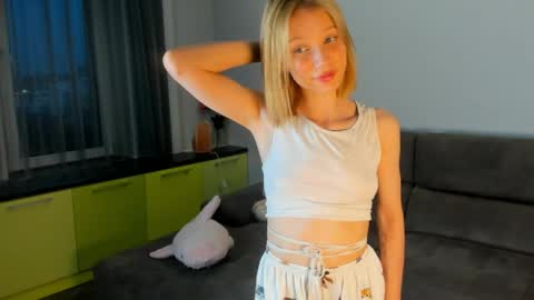 Kira online show from 1, 6, 2026