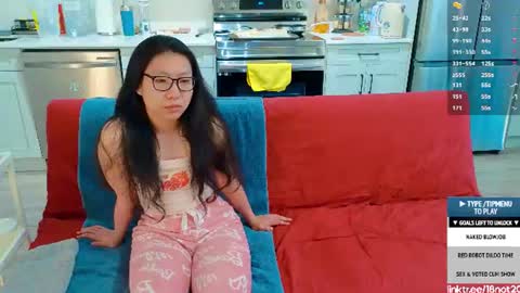 Tong  Ralph online show from 15, 7, 2026