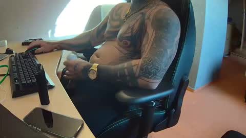 19andre90 online show from 12, 9, 2025