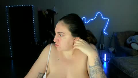 Snapshot of 1_ukrainegirl chatting on 7, 3, 2026 1_ukrainegirl online show from 7, 3, 2026