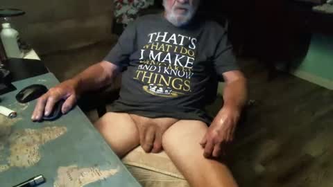 Snapshot of 1handyanddee chatting on 24, 3, 2026 1handyanddee online show from 24, 3, 2026