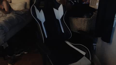 1hotcouple2c online show from 27, 9, 2025