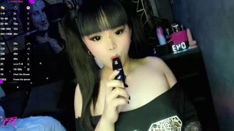 Snapshot of 1hottiegabby chatting on 5, 5, 2026 Gabby online show from 5, 5, 2026