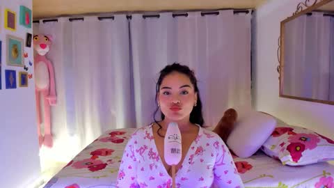 laiaa rivas online show from 18, 11, 2025