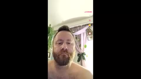 Snapshot of 1machine1guy chatting on 22, 2, 2026 Clay online show from 22, 2, 2026