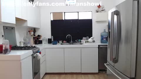 1manshow11 online show from 20, 1, 2025