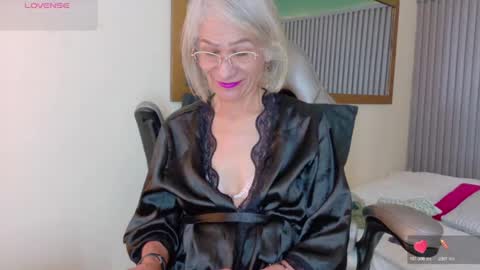 Snapshot of 1miss_monserrate chatting on 29, 7, 2026 Miss Monserrate online show from 29, 7, 2026