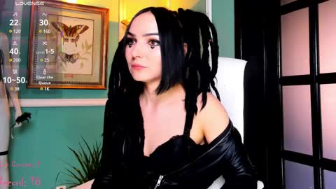 Moona  online show from 21, 2, 2025