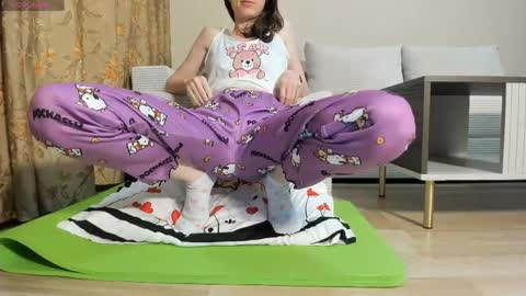 Snapshot of 1nwardly_beauty chatting on 7, 6, 2026 molly online show from 7, 6, 2026
