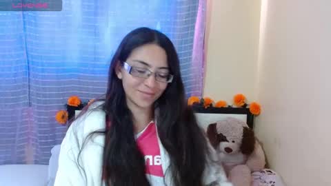 Snapshot of 1sasha_grey__1 chatting on 13, 11, 2025 paola online show from 13, 11, 2025