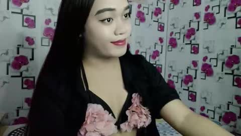 Snapshot of 1sexy_kim69 chatting on 12, 3, 2026 1sexy_kim69 online show from 12, 3, 2026