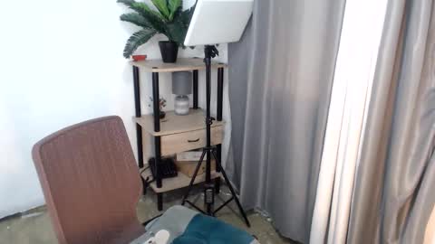 1sweetloverxx online show from 8, 6, 2026