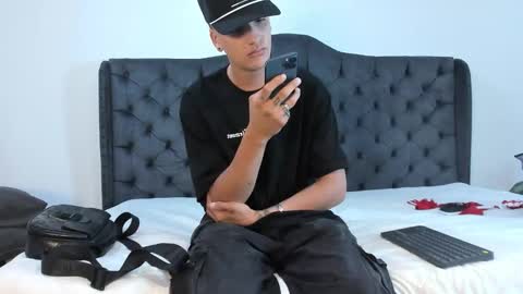 1Threestar online show from 23, 9, 2025