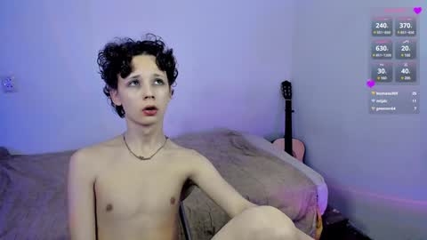 Milos online show from 8, 2, 2025