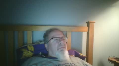 Snapshot of 2003dynawideglide chatting on 3, 2, 2025 2003dynawideglide online show from 3, 2, 2025