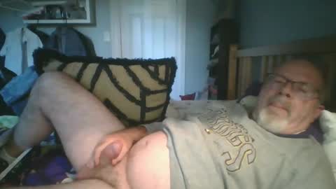 Snapshot of 2003dynawideglide chatting on 26, 10, 2025 2003dynawideglide online show from 26, 10, 2025