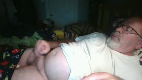 Snapshot of 2003dynawideglide chatting on 3, 11, 2025 2003dynawideglide online show from 3, 11, 2025