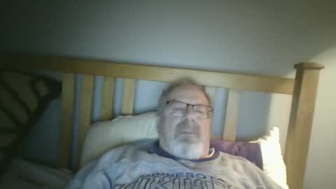 Snapshot of 2003dynawideglide chatting on 22, 11, 2025 2003dynawideglide online show from 22, 11, 2025