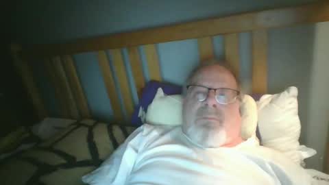 Snapshot of 2003dynawideglide chatting on 24, 11, 2025 2003dynawideglide online show from 24, 11, 2025