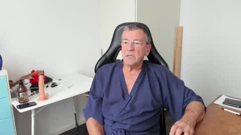 Henk online show from 15, 12, 2024