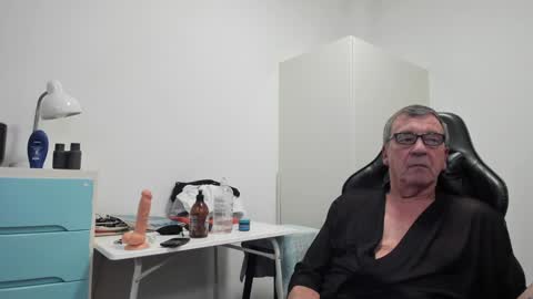 Henk online show from 12, 1, 2025