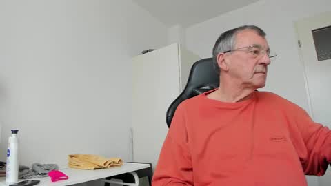 Henk online show from 10, 2, 2025