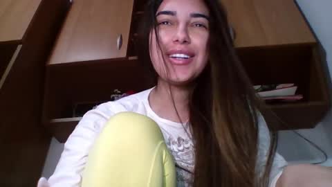 Snapshot of 20_ivy chatting on 1, 4, 2026 20 ivyy online show from 1, 4, 2026