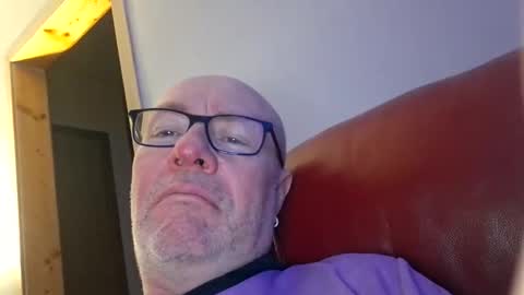 211skoosh online show from 18, 2, 2026