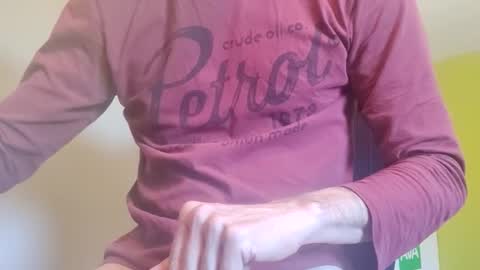 Snapshot of 22_acacia_avenue chatting on 5, 3, 2026 22_acacia_avenue online show from 5, 3, 2026