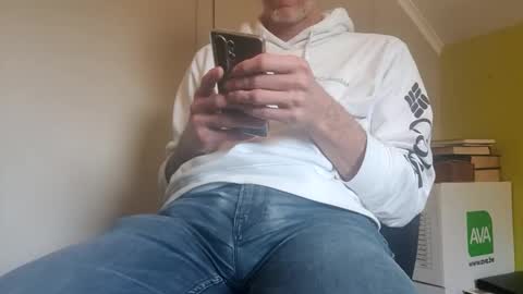 Snapshot of 22_acacia_avenue chatting on 12, 3, 2026 22_acacia_avenue online show from 12, 3, 2026