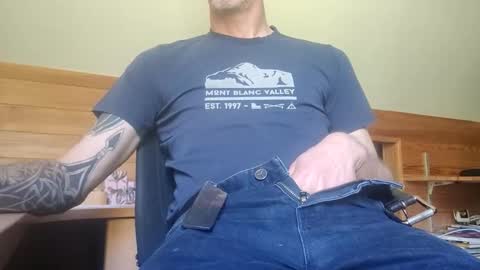 22_acacia_avenue online show from 23, 4, 2026