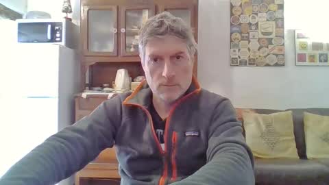 22esserre online show from 14, 2, 2025