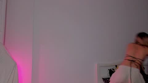 Sasha weekend from 14 to 27 November online show from 12, 1, 2025