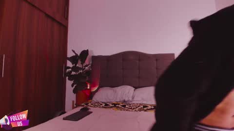 Snapshot of 2gays_1straight chatting on 26, 11, 2025 David and Yoel online show from 26, 11, 2025