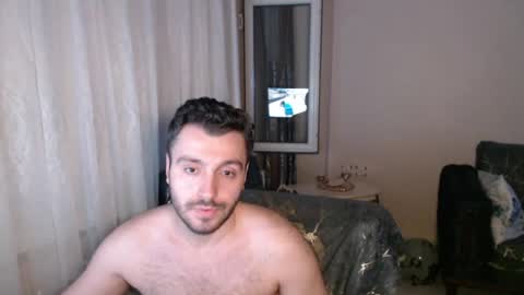 Snapshot of 2handsomeman chatting on 5, 7, 2026 Berk online show from 5, 7, 2026