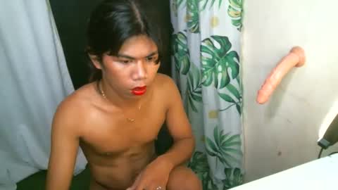 Snapshot of 2mella_reload chatting on 22, 9, 2025 MEL online show from 22, 9, 2025