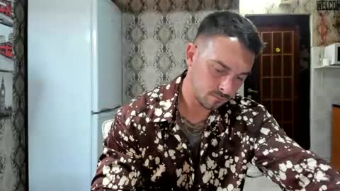 2sexymuscles online show from 16, 6, 2026